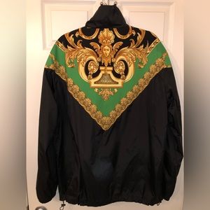 Vintage Barocco wind breaker ⚜️